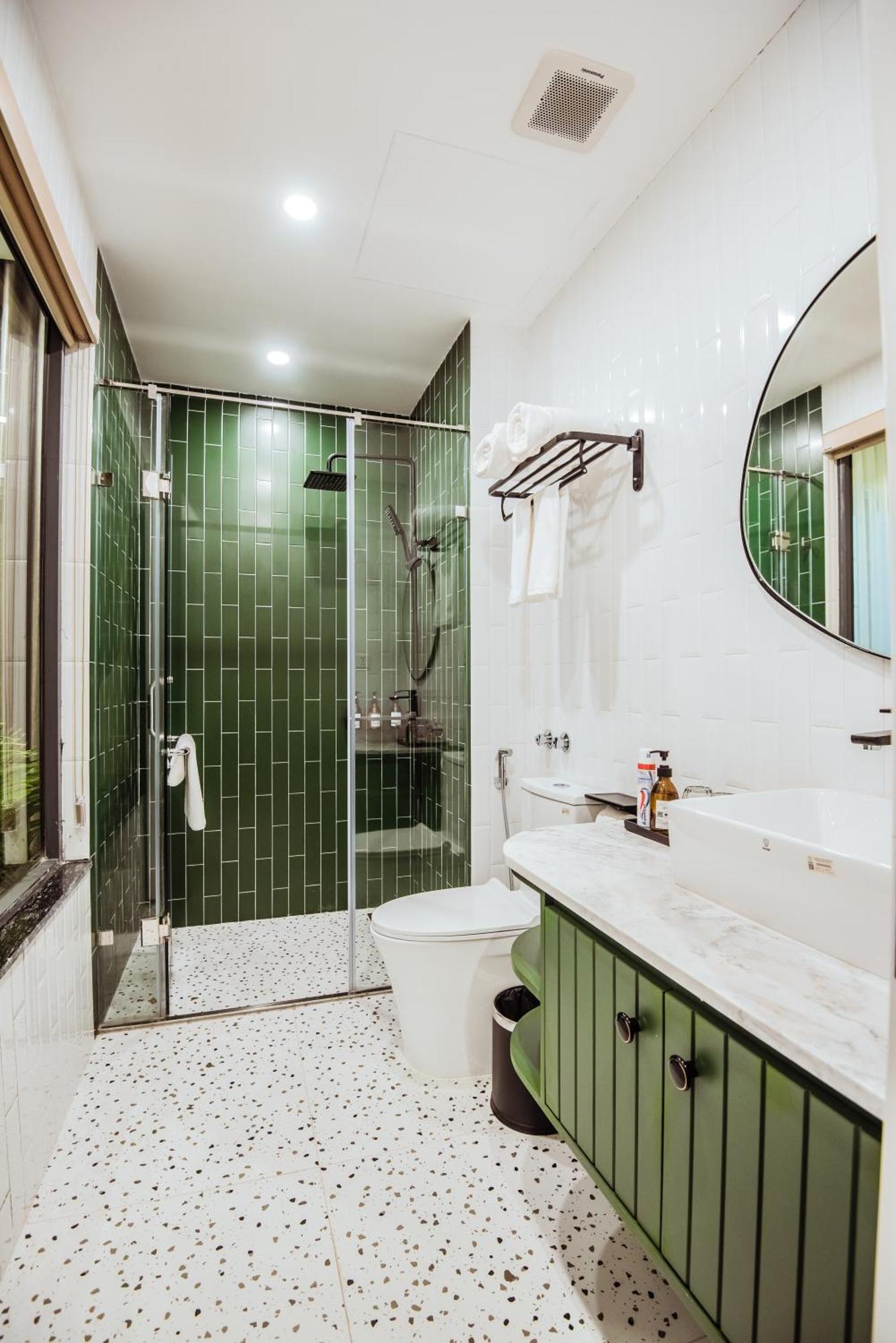 Ha Long Essence Boutique Hotel Екстер'єр фото